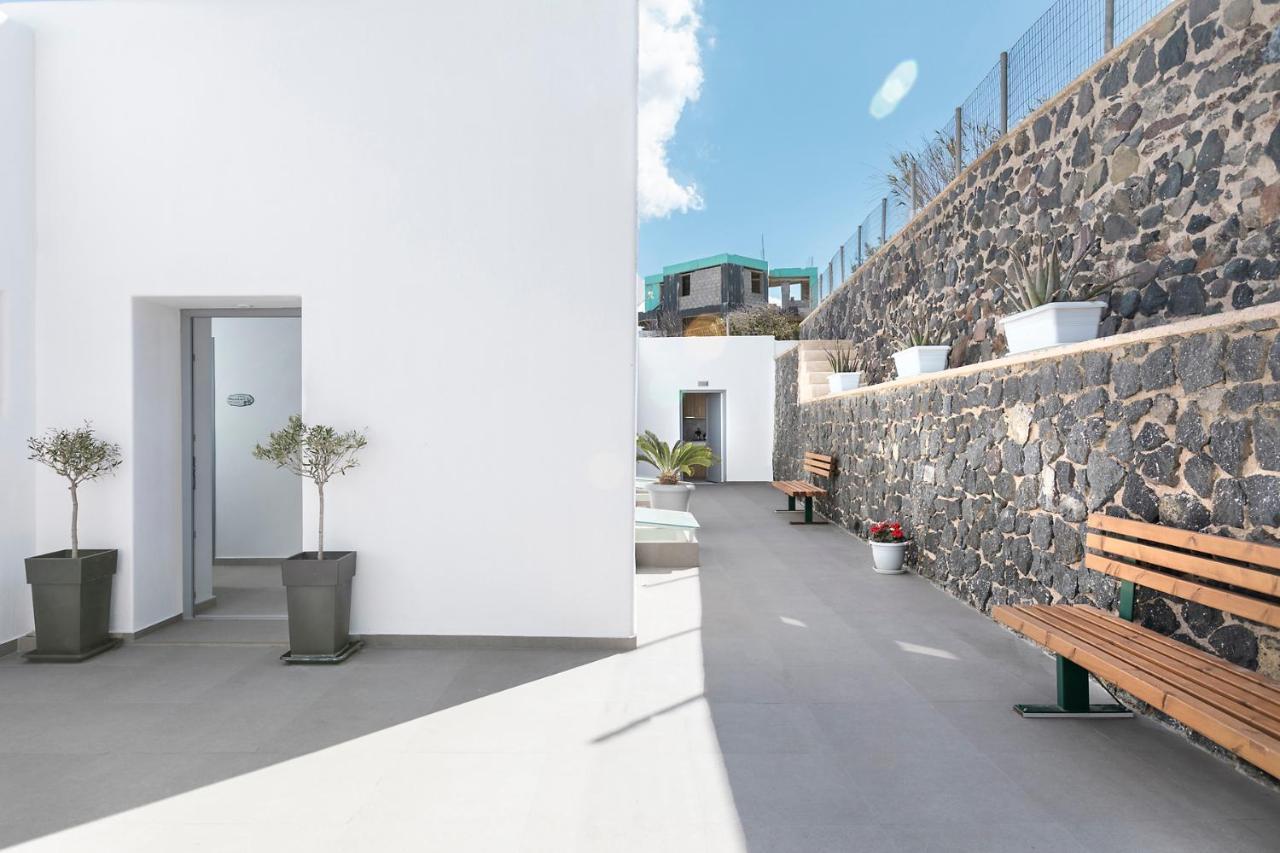 La Estrella 4 Suites With Sea View & 4 Prive Hot Tub Vourvoulos Bagian luar foto